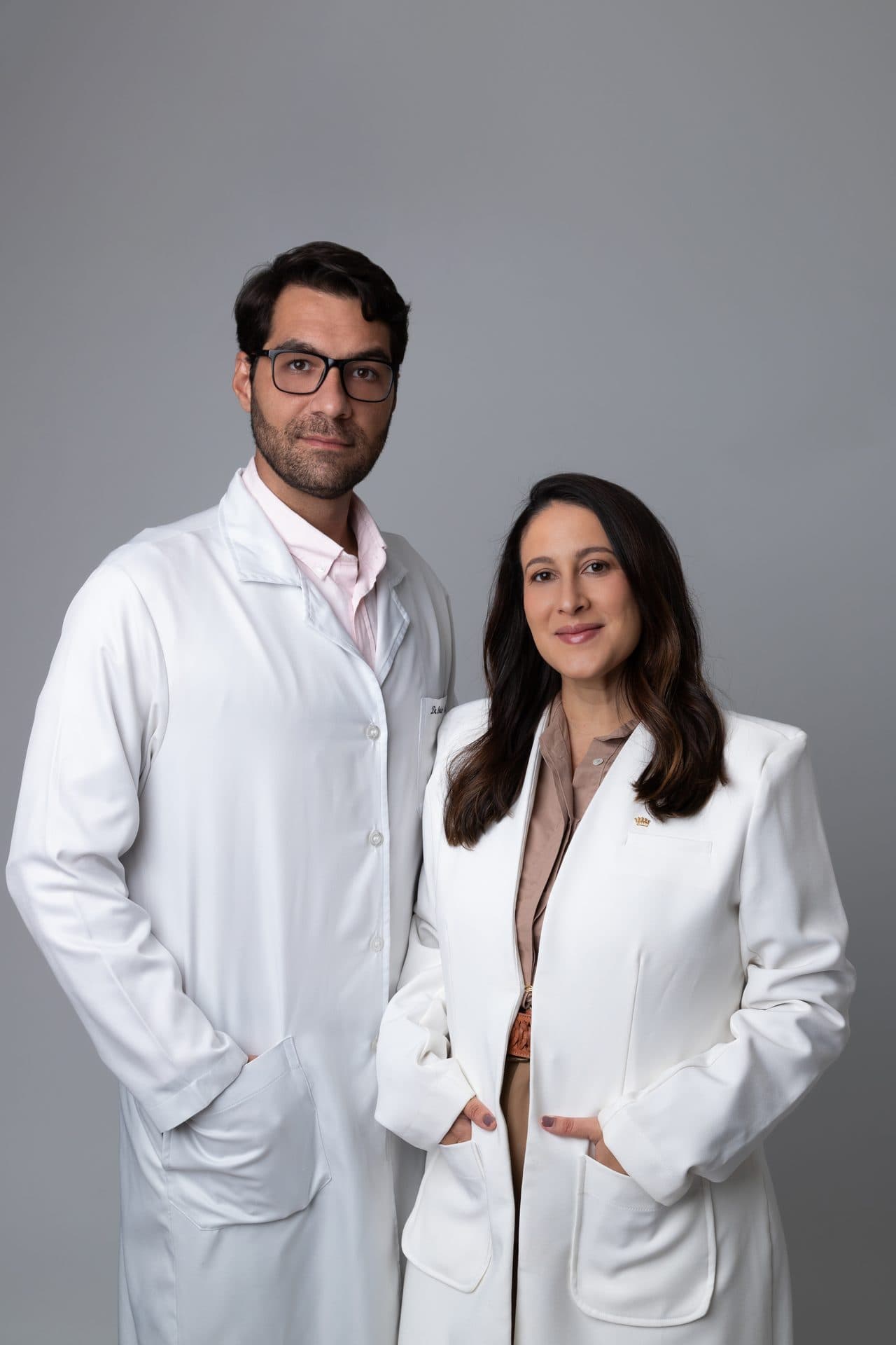 Dr. Dario Hart Signorini e Dra. Larissa Salomão Pereira — Otorrinolaringologistas OTOSIG